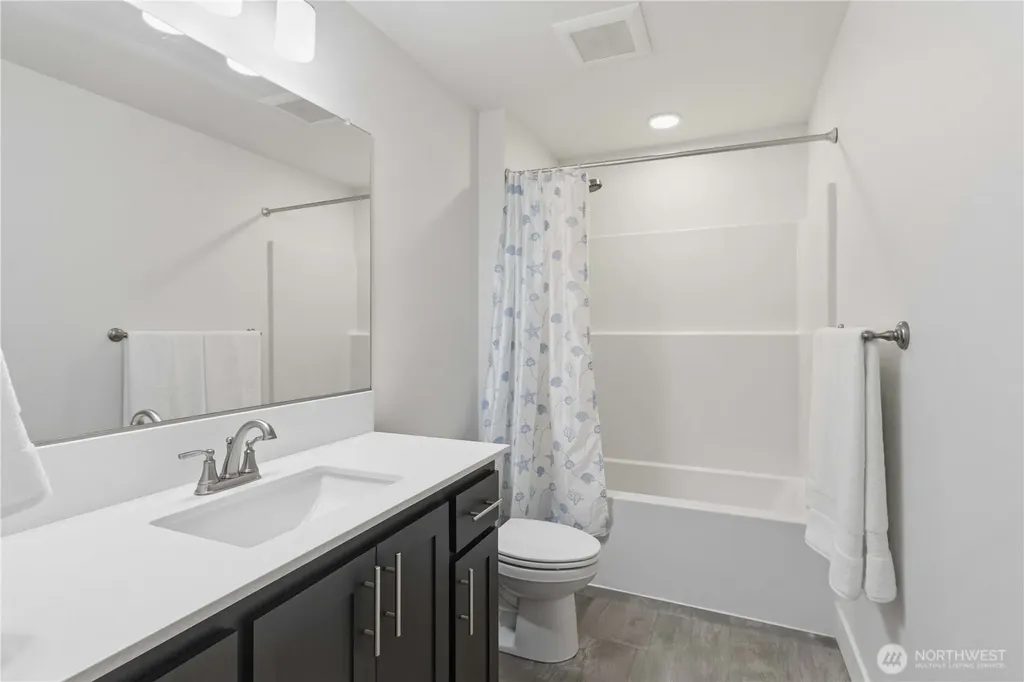 705 Pagget Avenue Winlock WA 98596