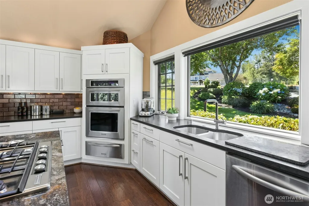 32440 SE 54th Street Fall City WA 98024