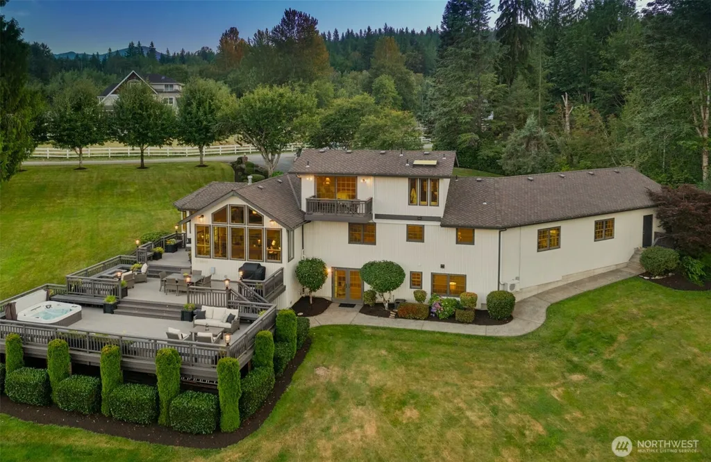 32440 SE 54th Street Fall City WA 98024