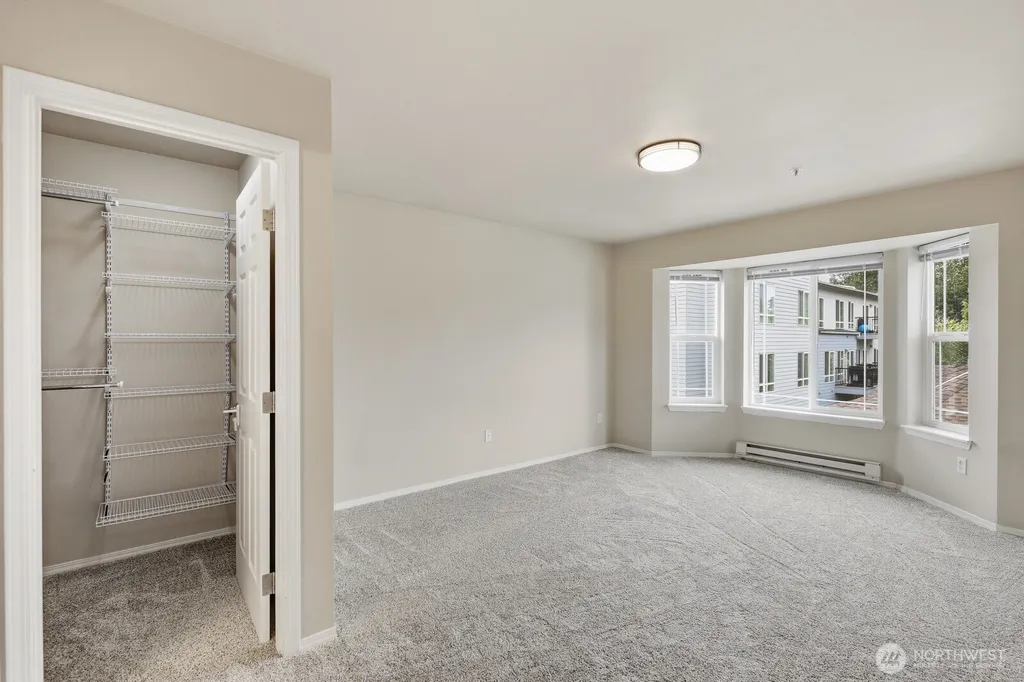 10025 9th Avenue W Everett WA 98204