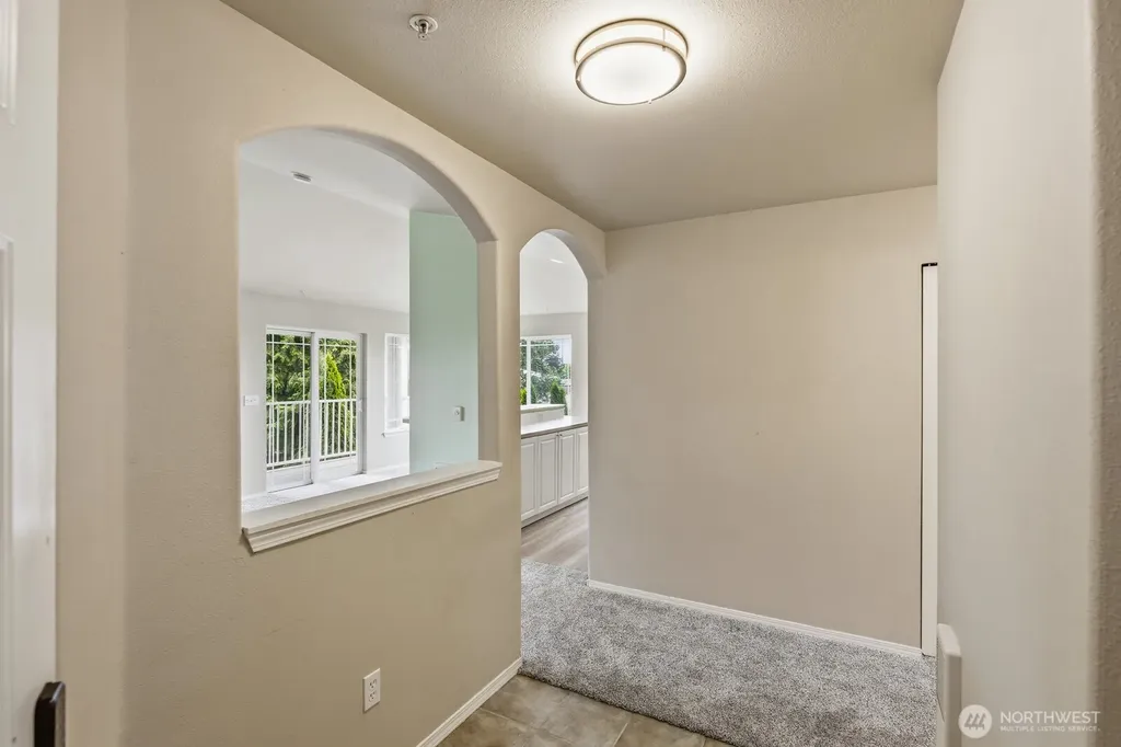10025 9th Avenue W Everett WA 98204