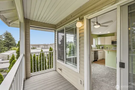 10025 9th Avenue W Everett WA 98204