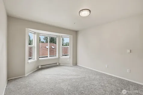 10025 9th Avenue W Everett WA 98204