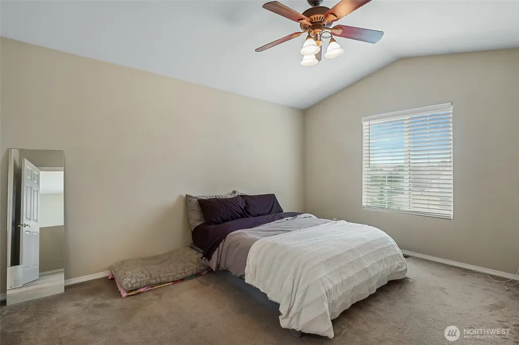 510 E Quintanilla Drive Moses Lake WA 98837