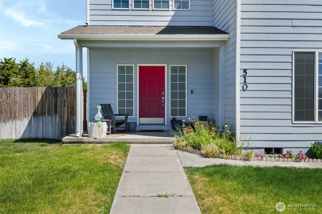 510 E Quintanilla Drive Moses Lake WA 98837
