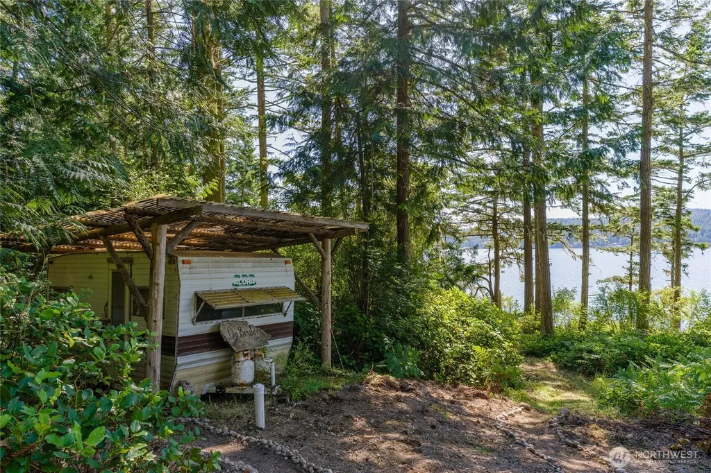 304 Frances Lane Lopez Island WA 98261