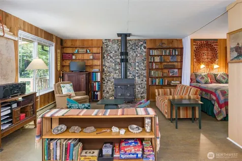 304 Frances Lane Lopez Island WA 98261