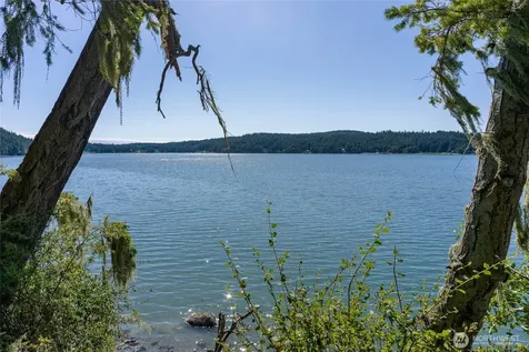 304 Frances Lane Lopez Island WA 98261