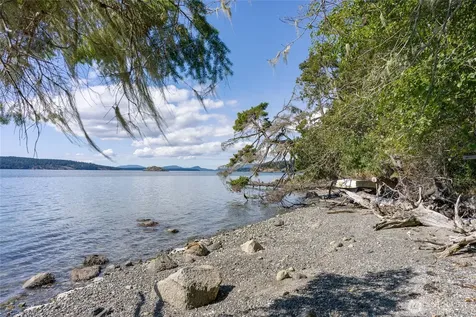 304 Frances Lane Lopez Island WA 98261