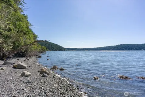 304 Frances Lane Lopez Island WA 98261