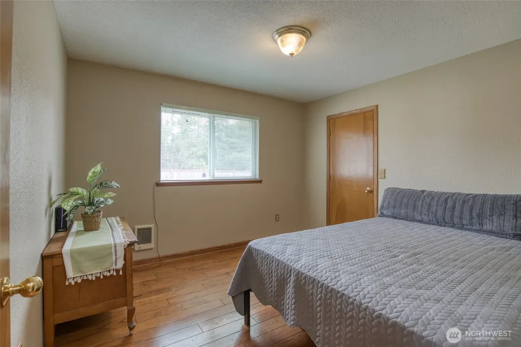 602 Huckleberry Court SE Ocean Shores WA 98569