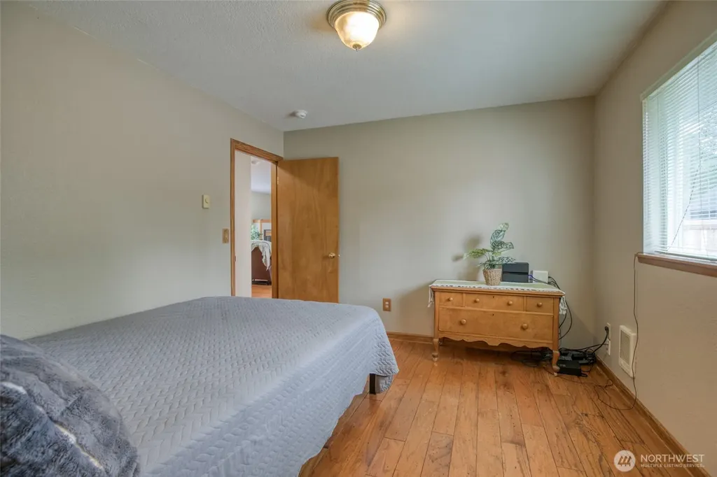 602 Huckleberry Court SE Ocean Shores WA 98569