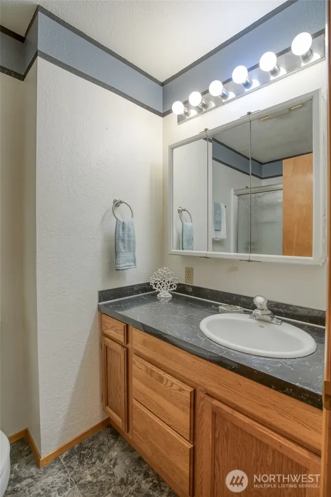 602 Huckleberry Court SE Ocean Shores WA 98569