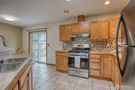 602 Huckleberry Court SE Ocean Shores WA 98569