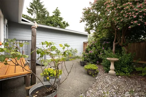 602 Huckleberry Court SE Ocean Shores WA 98569
