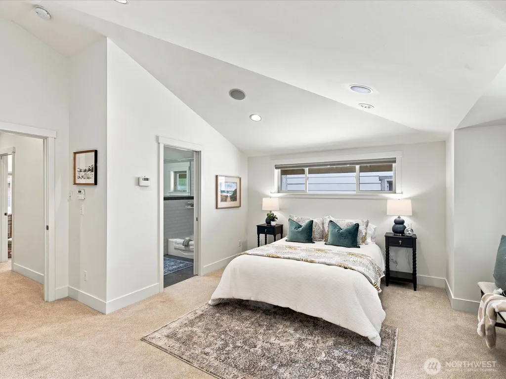 2106 E Terrace Street Seattle WA 98122