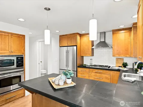 2106 E Terrace Street Seattle WA 98122