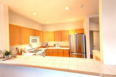 18654 NE 56th Court Redmond WA 98052