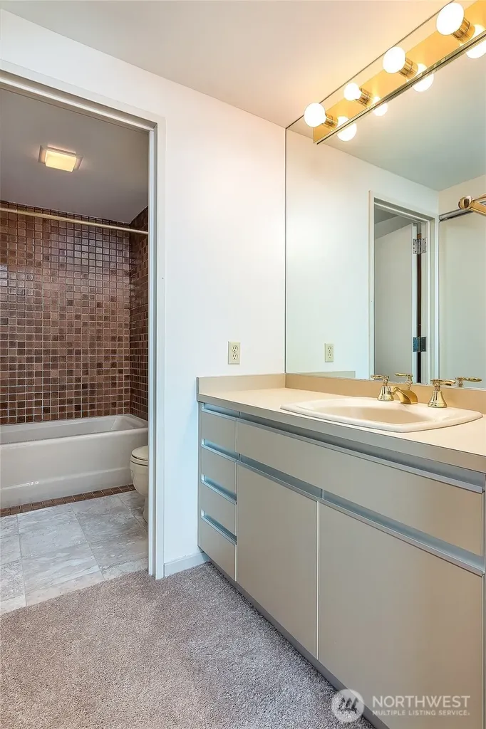 1301 Spring Street Seattle WA 98101