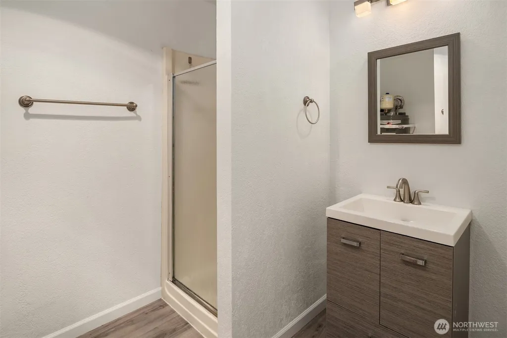 14328 85th Place NE Kirkland WA 98034