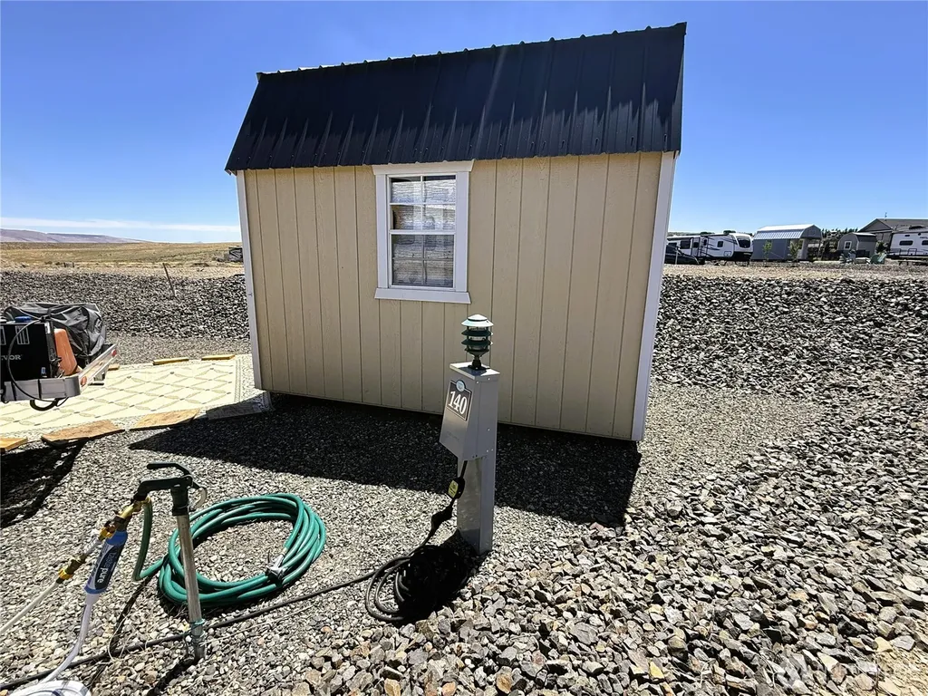 1769 Naches Wenas Road Selah WA 98942