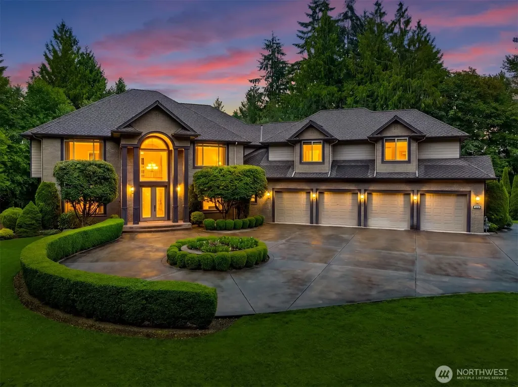3229 115th Avenue SE Snohomish WA 98290