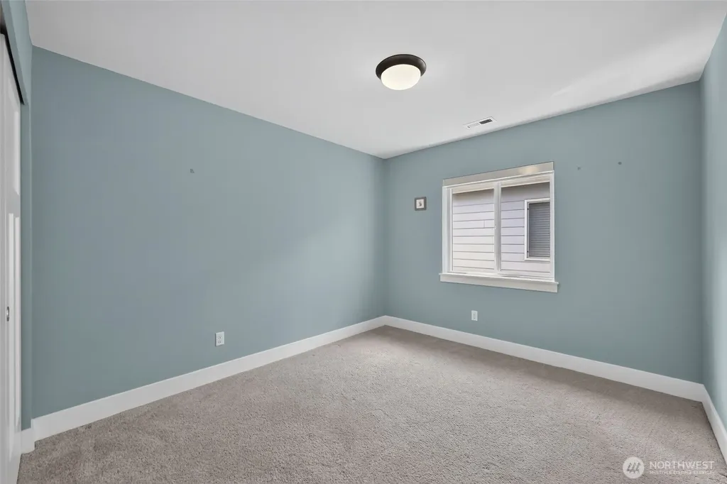 1720 182nd Place SW Lynnwood WA 98037