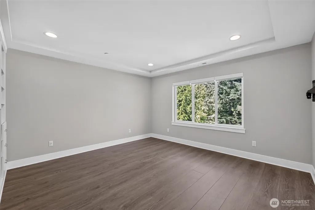 1720 182nd Place SW Lynnwood WA 98037
