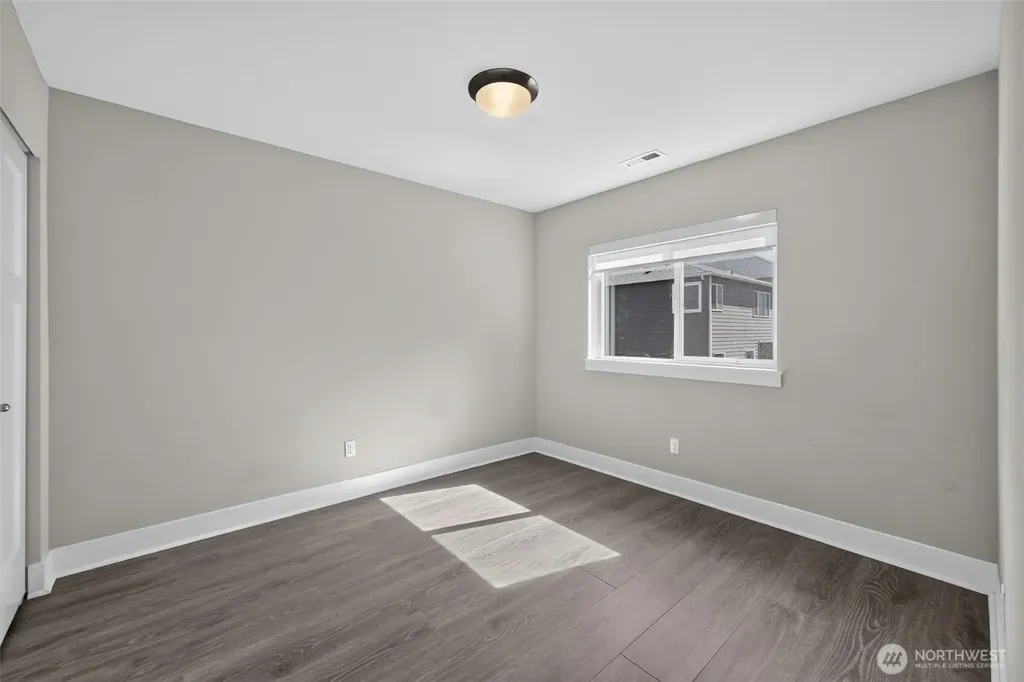 1720 182nd Place SW Lynnwood WA 98037