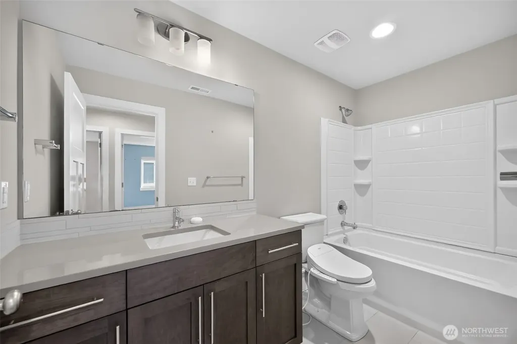 1720 182nd Place SW Lynnwood WA 98037
