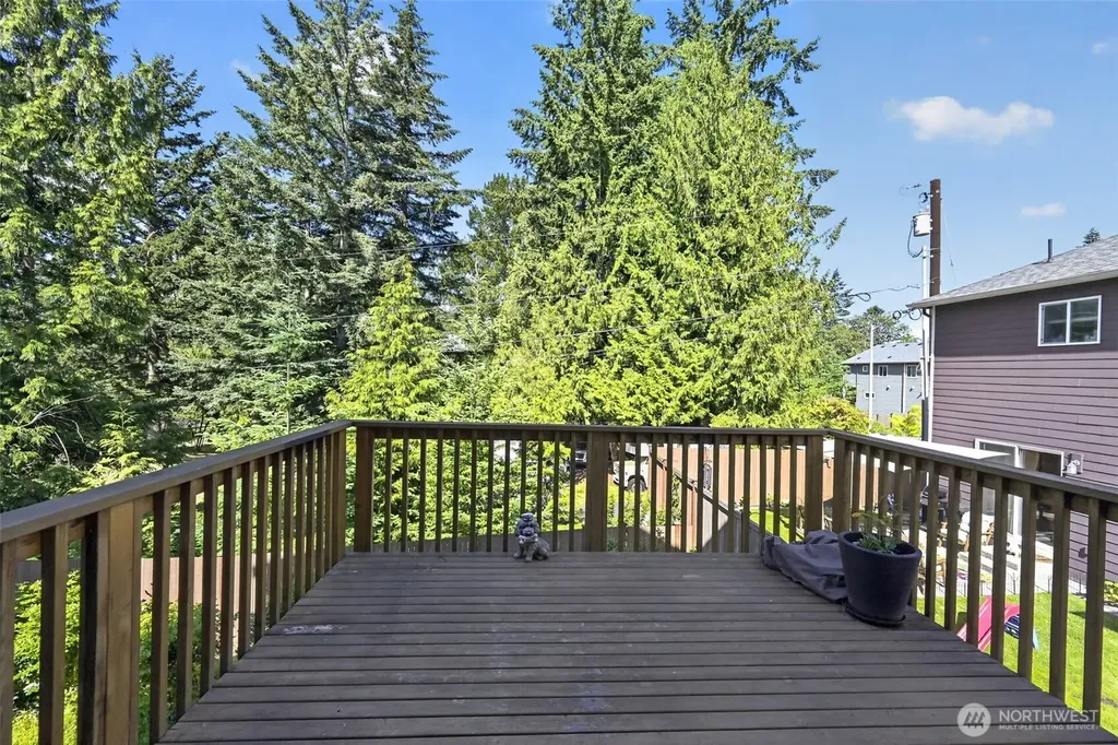 1720 182nd Place SW Lynnwood WA 98037