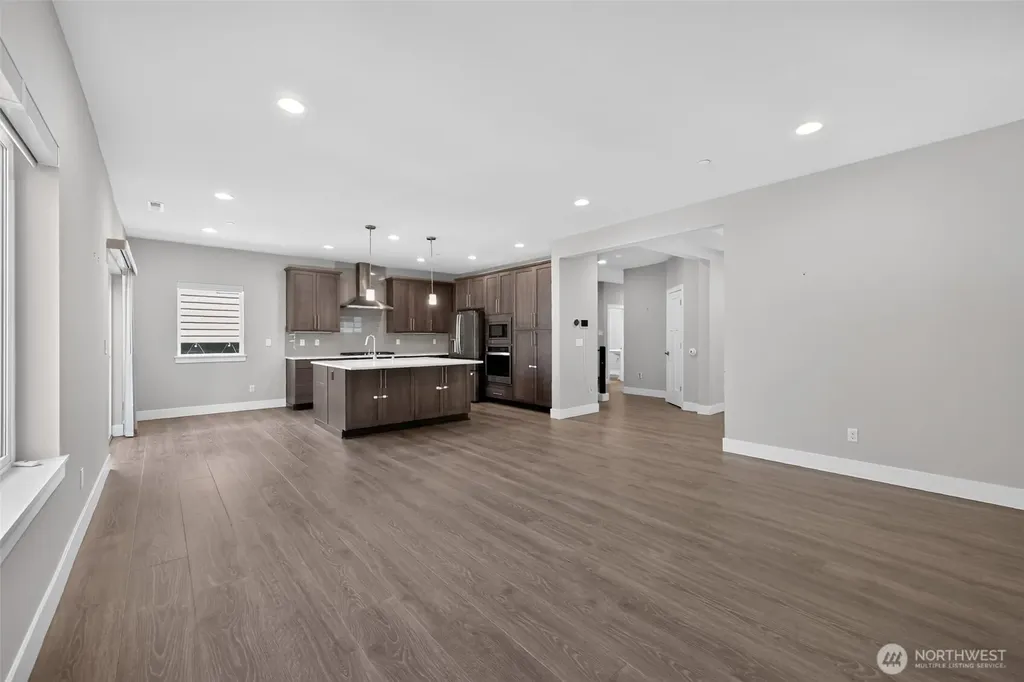 1720 182nd Place SW Lynnwood WA 98037