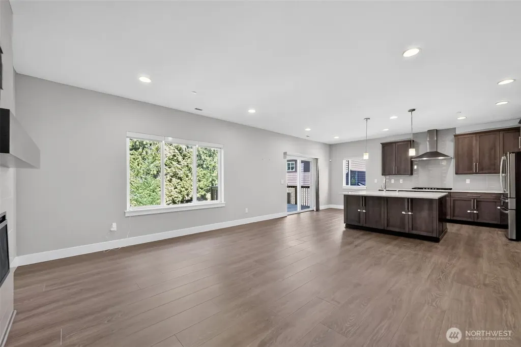 1720 182nd Place SW Lynnwood WA 98037