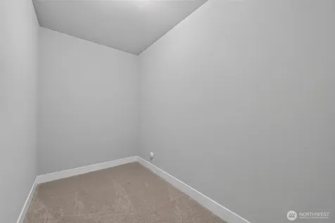 1720 182nd Place SW Lynnwood WA 98037