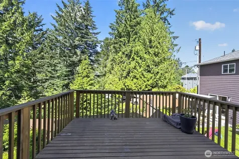 1720 182nd Place SW Lynnwood WA 98037