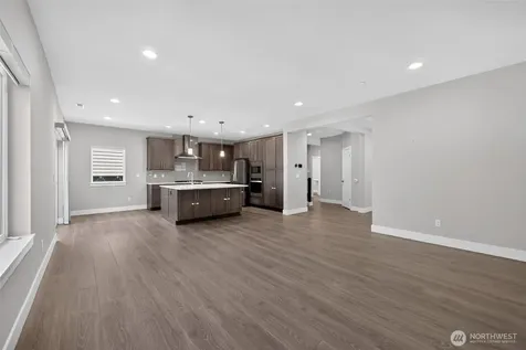 1720 182nd Place SW Lynnwood WA 98037