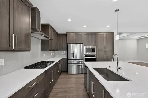 1720 182nd Place SW Lynnwood WA 98037