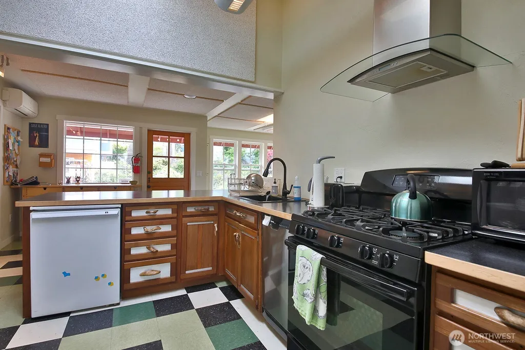 130 5th Street Langley WA 98260