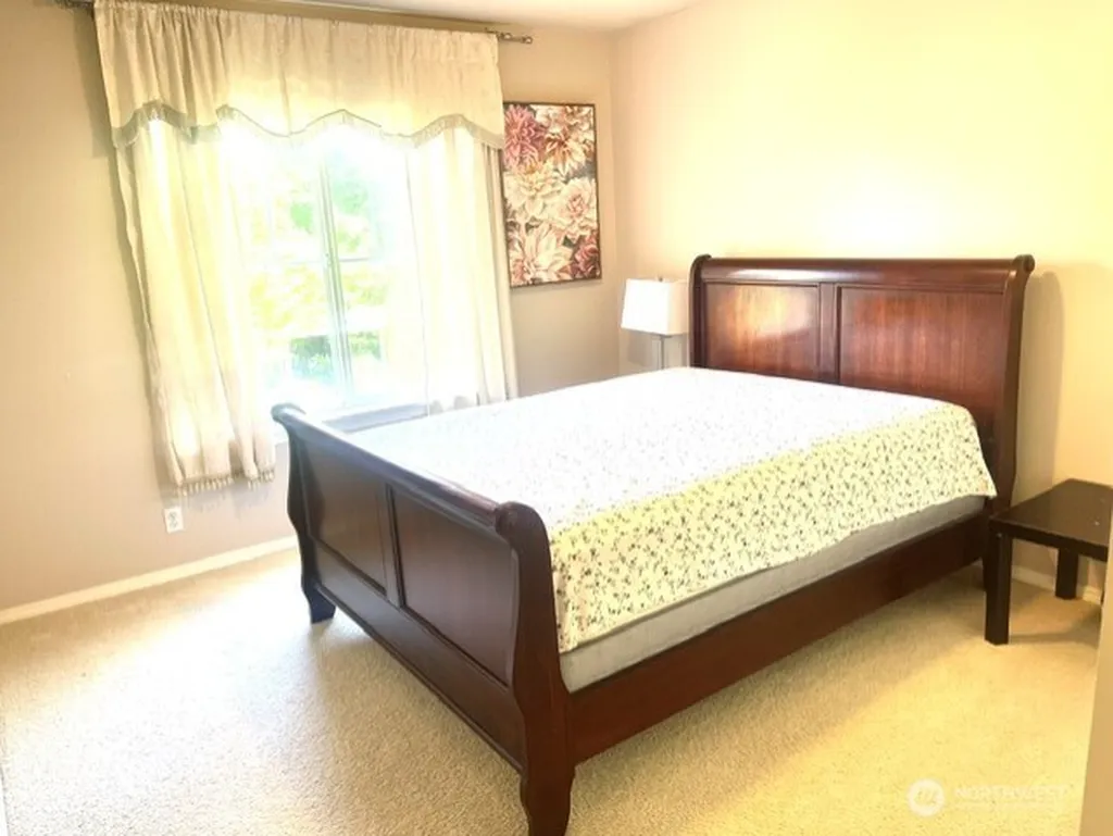 1506 225th Place SE Sammamish WA 98075