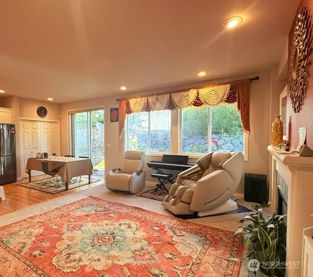 1506 225th Place SE Sammamish WA 98075