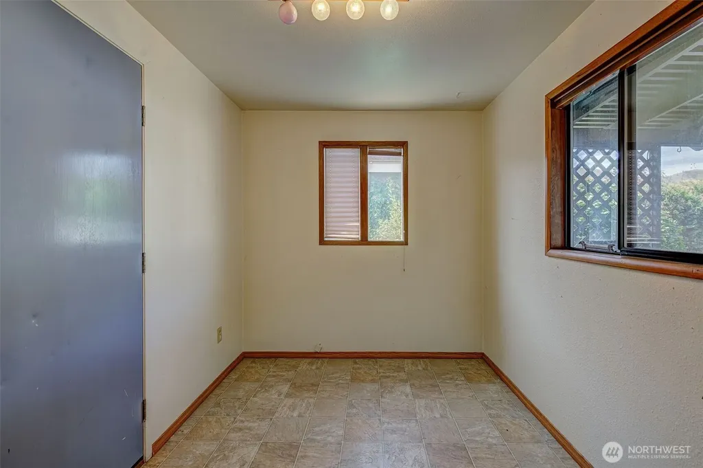 1308 Glacier Place Wenatchee WA 98801