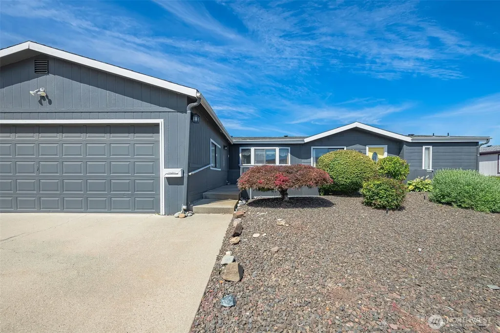 1308 Glacier Place Wenatchee WA 98801