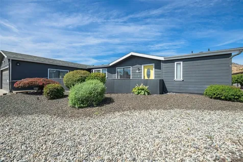 1308 Glacier Place Wenatchee WA 98801
