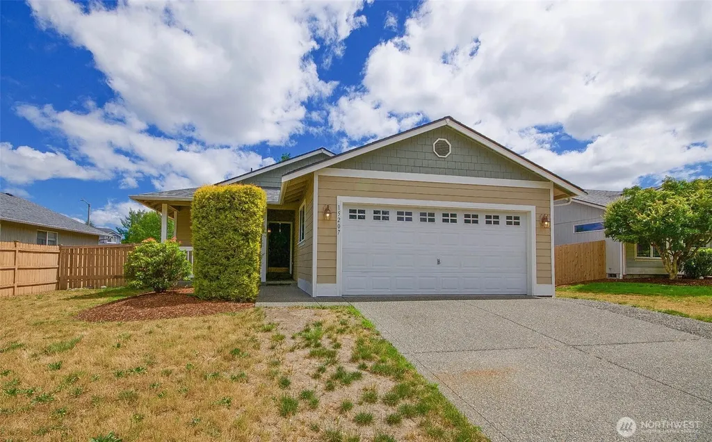 15207 Carter Loop SE Yelm WA 98597
