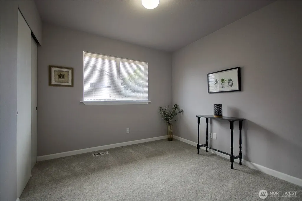 15207 Carter Loop SE Yelm WA 98597