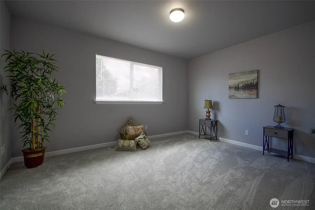 15207 Carter Loop SE Yelm WA 98597