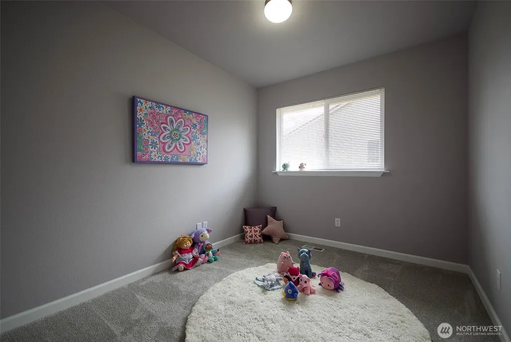 15207 Carter Loop SE Yelm WA 98597