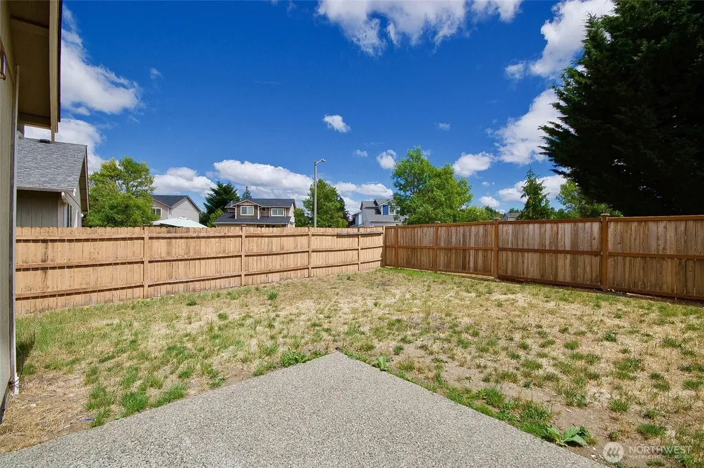 15207 Carter Loop SE Yelm WA 98597