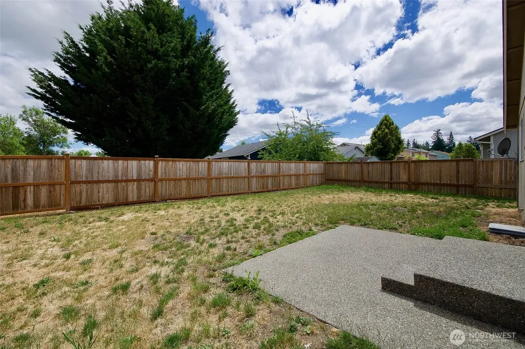 15207 Carter Loop SE Yelm WA 98597