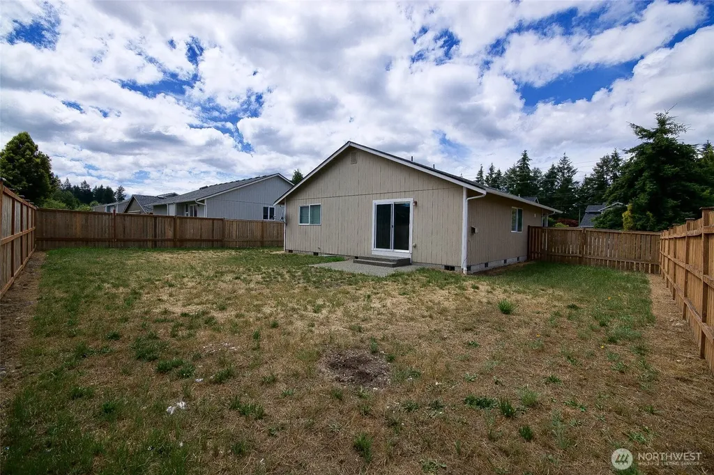 15207 Carter Loop SE Yelm WA 98597